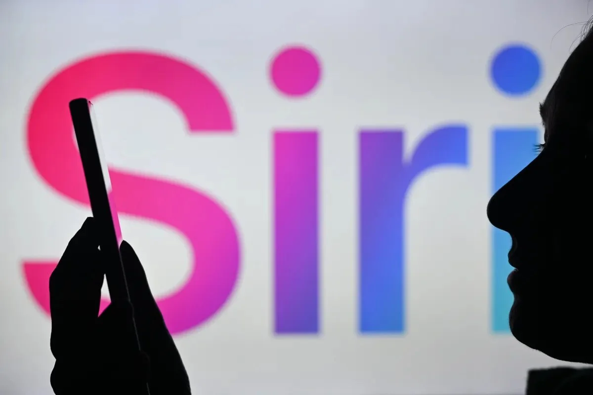 Apple оновлює Siri: фокус на приватності та Gemini