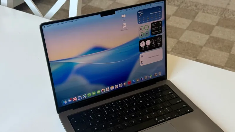 Apple змінить стратегію оновлення MacBook Pro заради AI