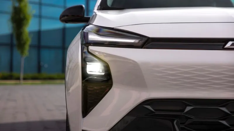 Chevrolet Bolt EV Returns in 2027: Range vs Rivals Analysis