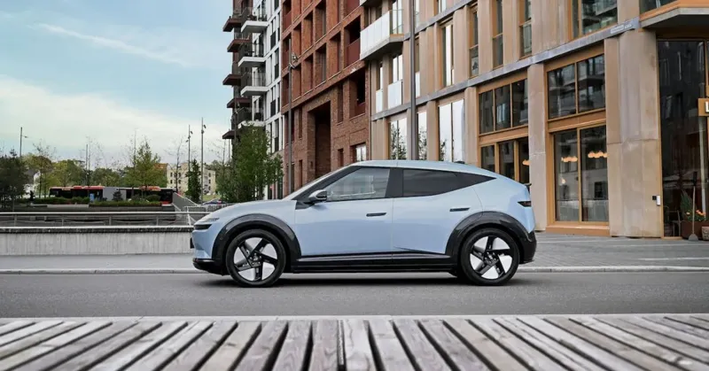 Hyundai презентувала компактний електромобіль IONIQ 3