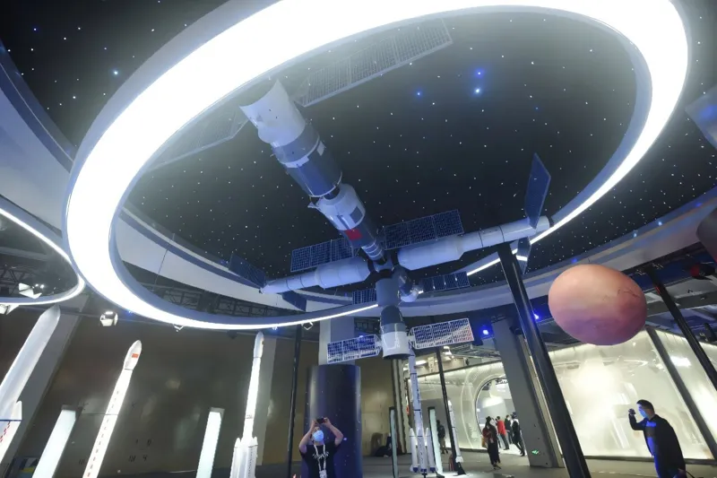 Китай запускає місію Shenzhou-23 з першим астронавтом із Гонконгу