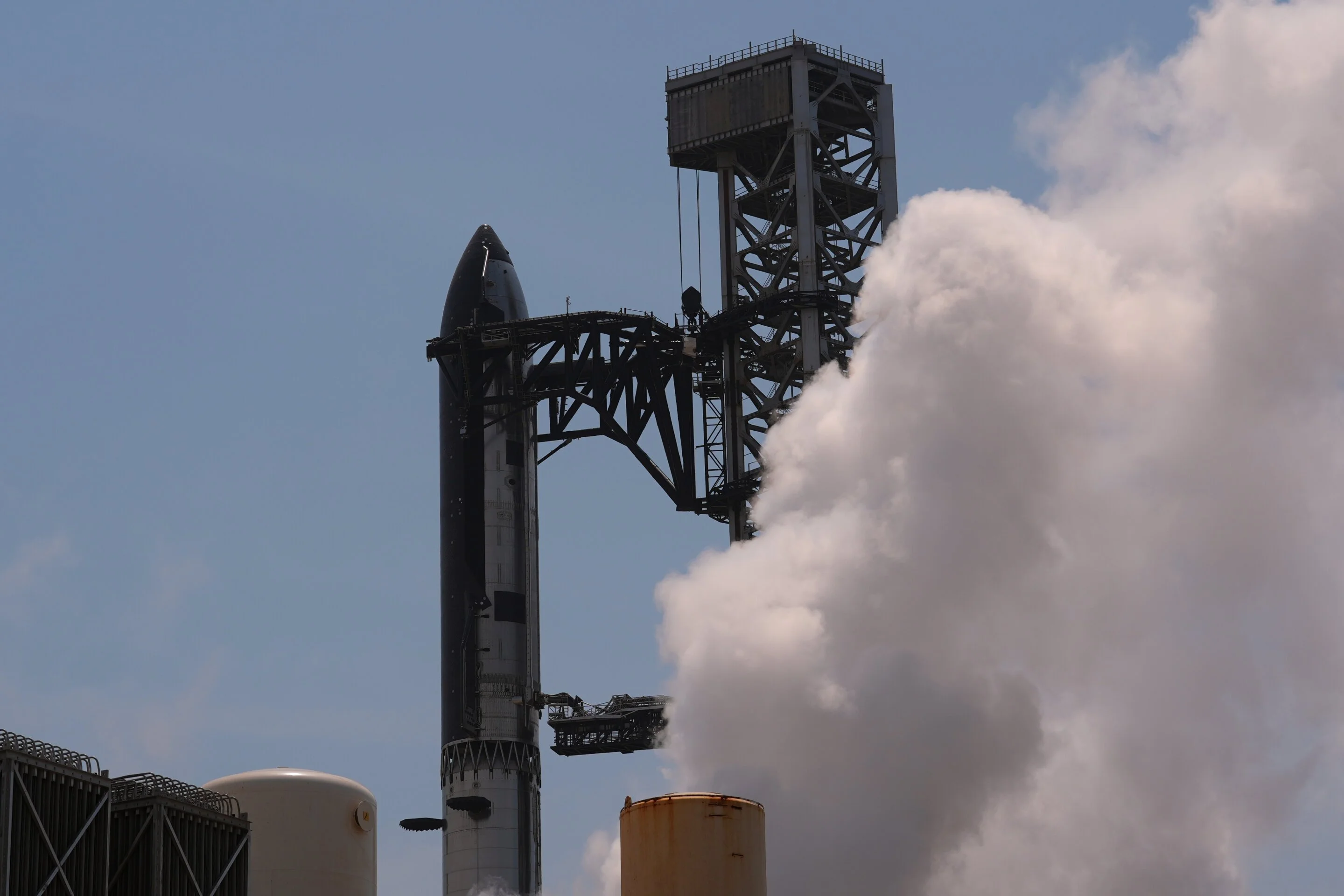 SpaceX планує найбільший IPO в історії: як це вплине на майбутнє людства
